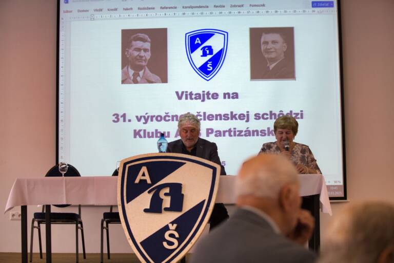 Reportáž z výroční schůze klubu Absolventů Baťovy školy práce v Partizánskom 28. 3. 2025